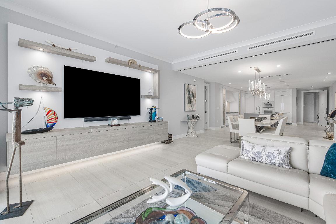 200 SE Mizner Boulevard 609