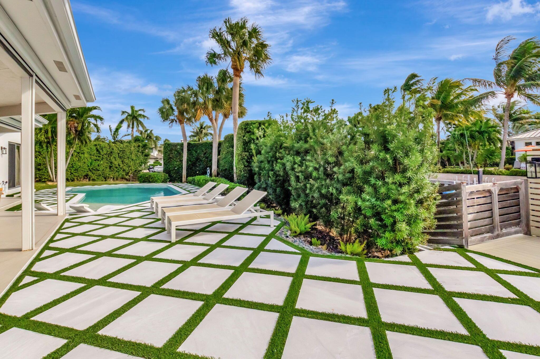 820 NE Boca Bay Colony Drive