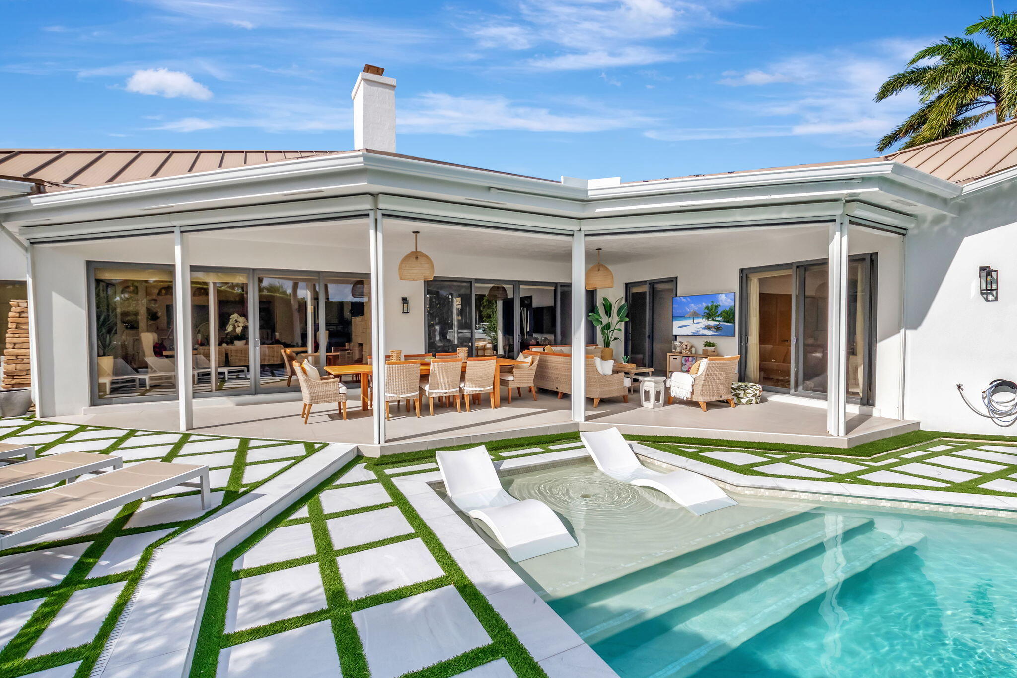 820 NE Boca Bay Colony Drive