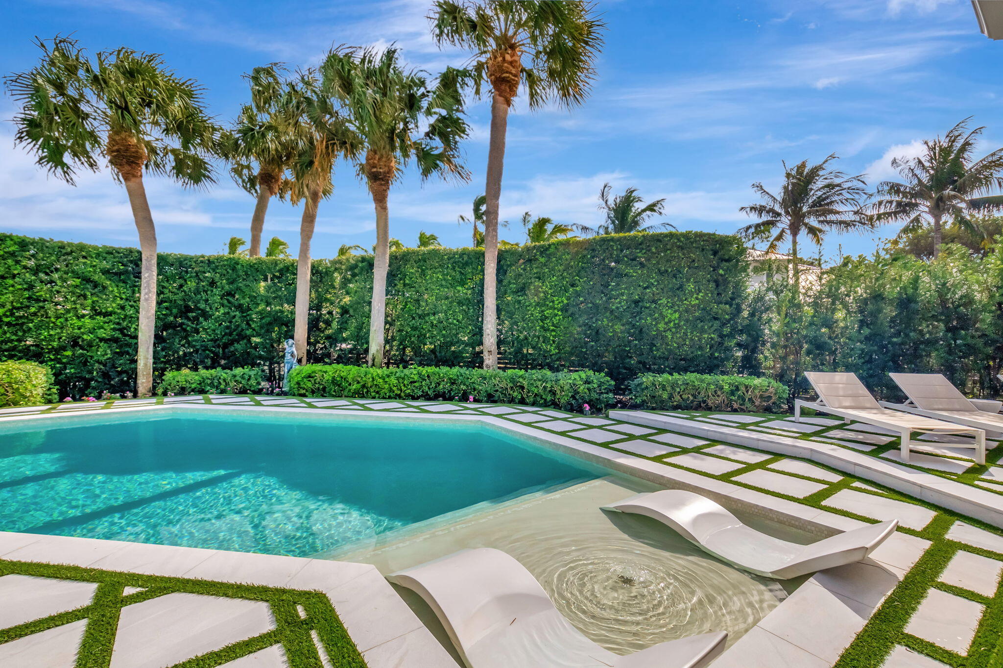 820 NE Boca Bay Colony Drive