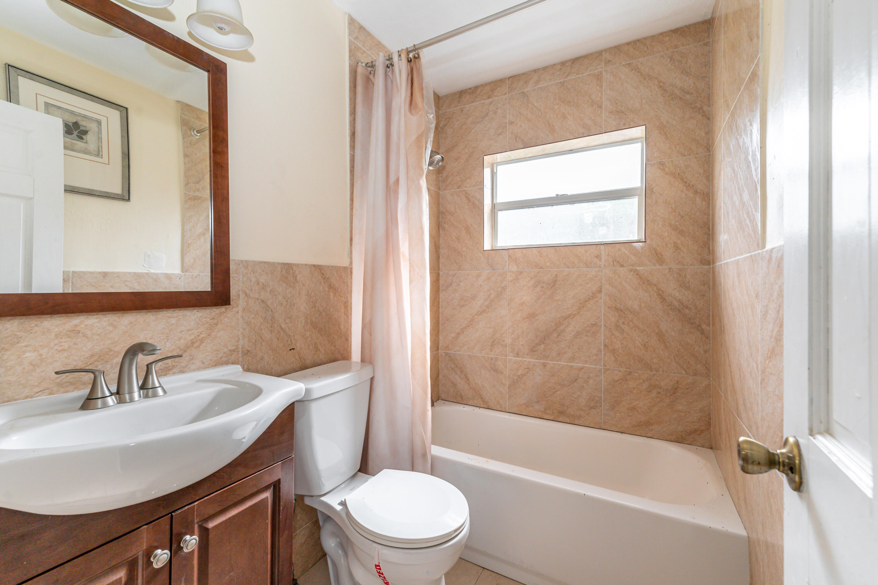 421 NW 39th Avenue