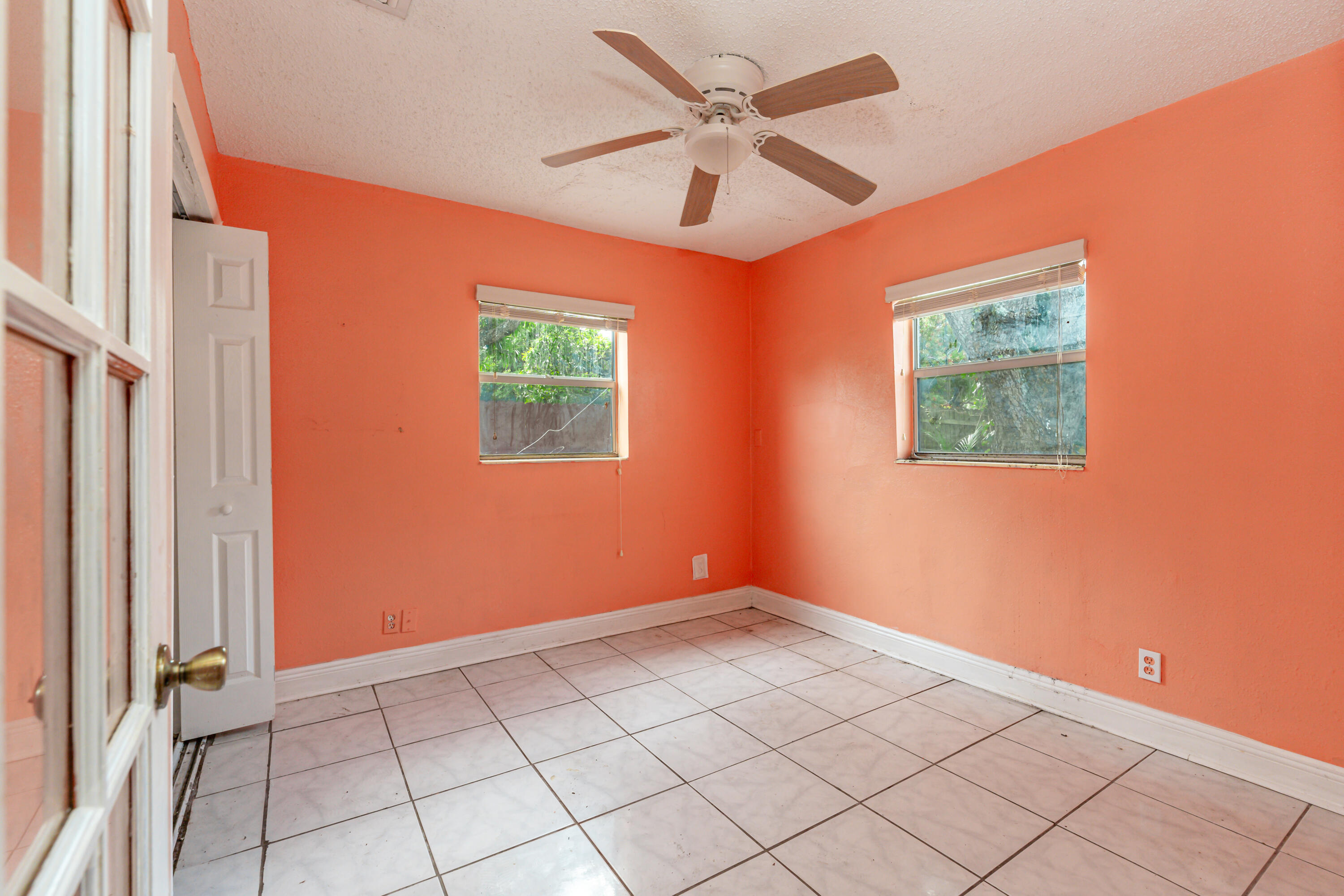 421 NW 39th Avenue