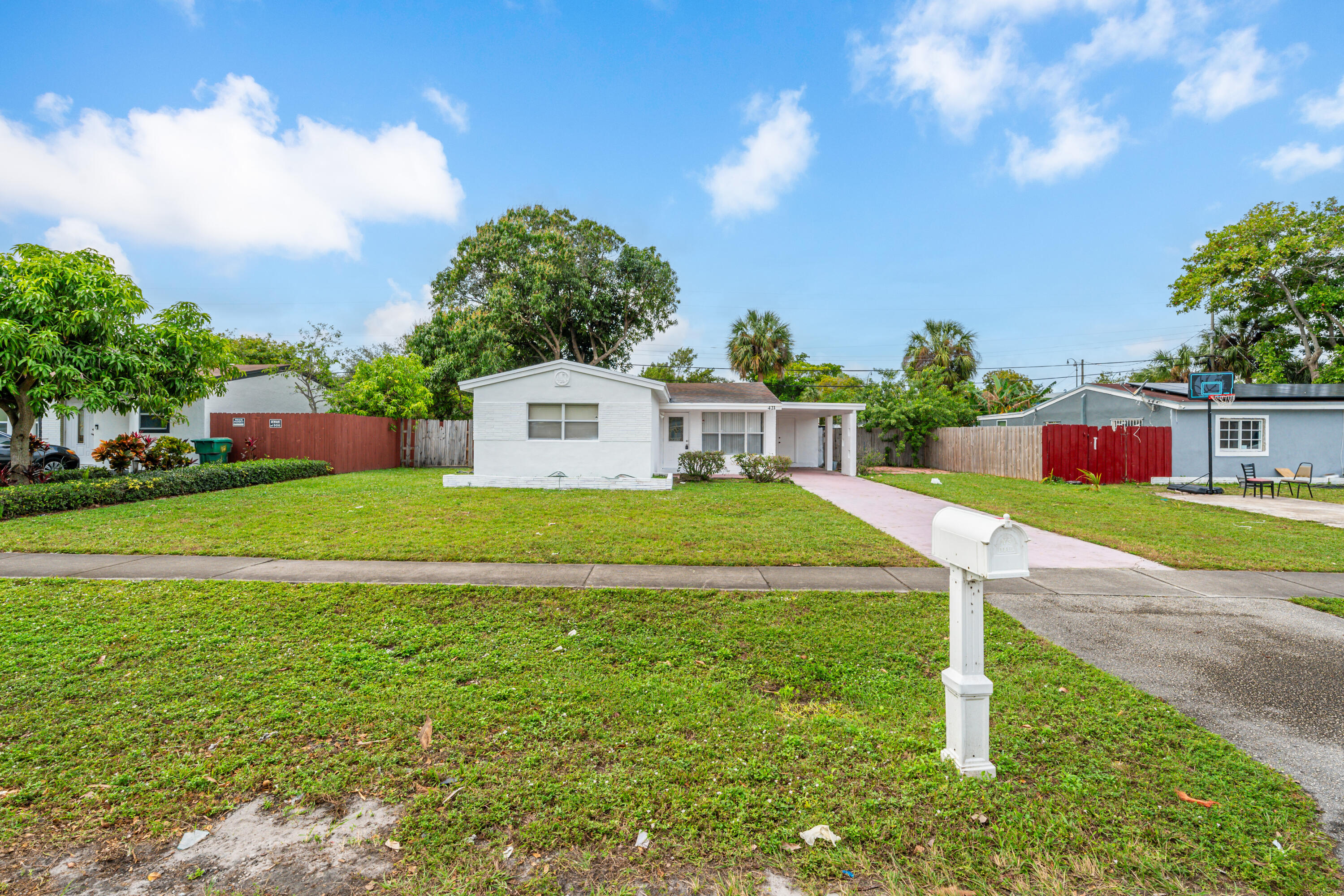 421 NW 39th Avenue