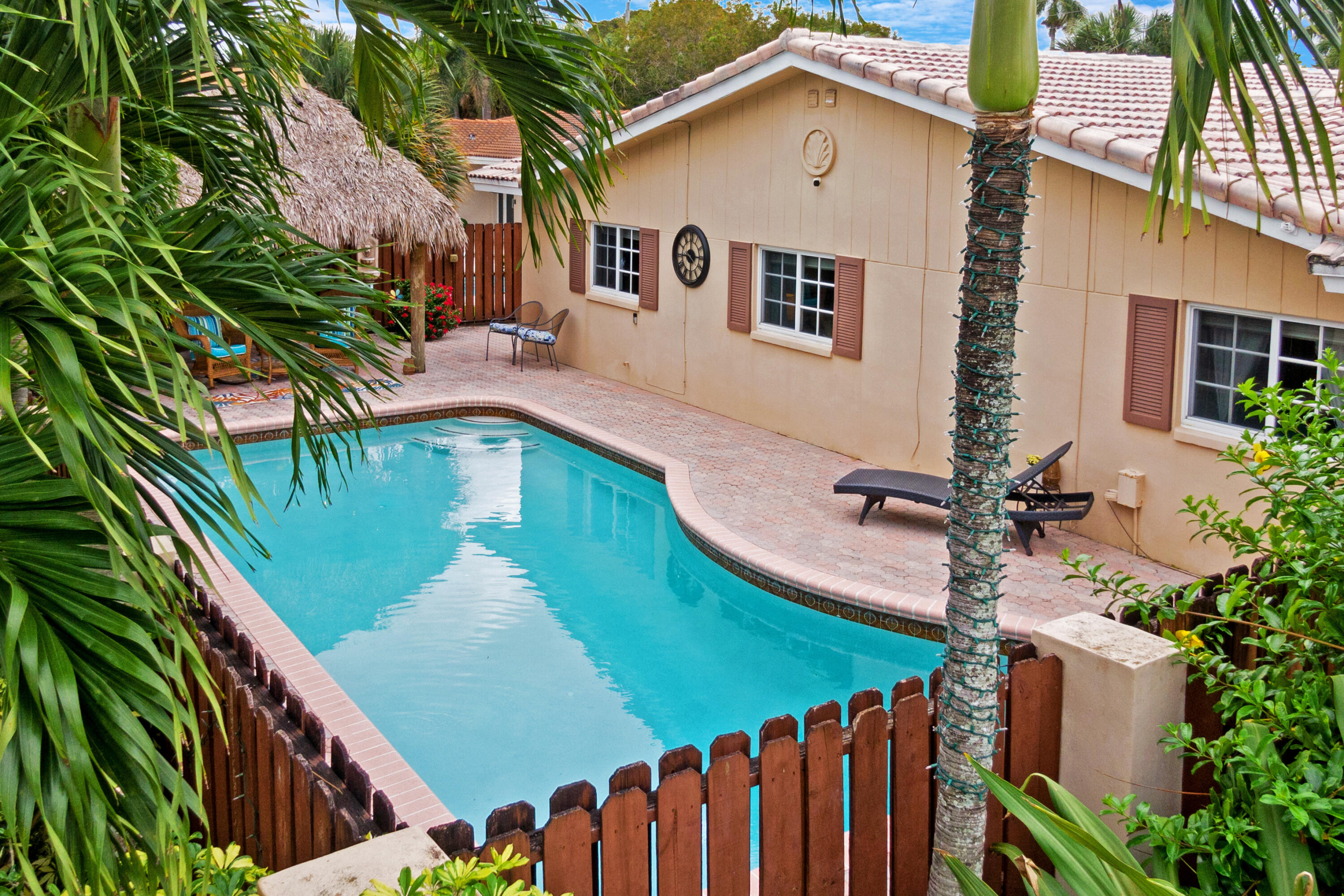 1520 NE 60th Street