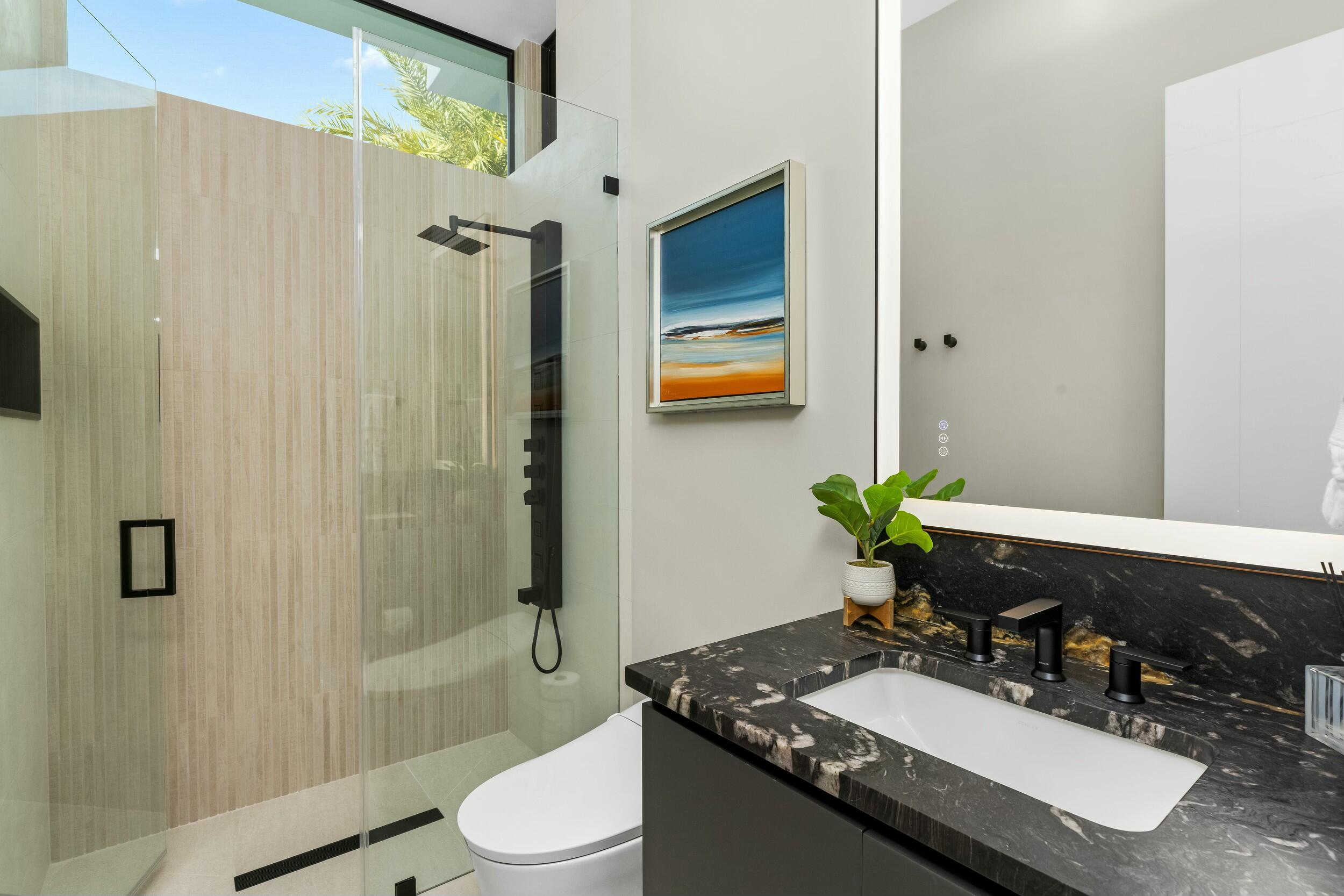 772 Glouchester Street