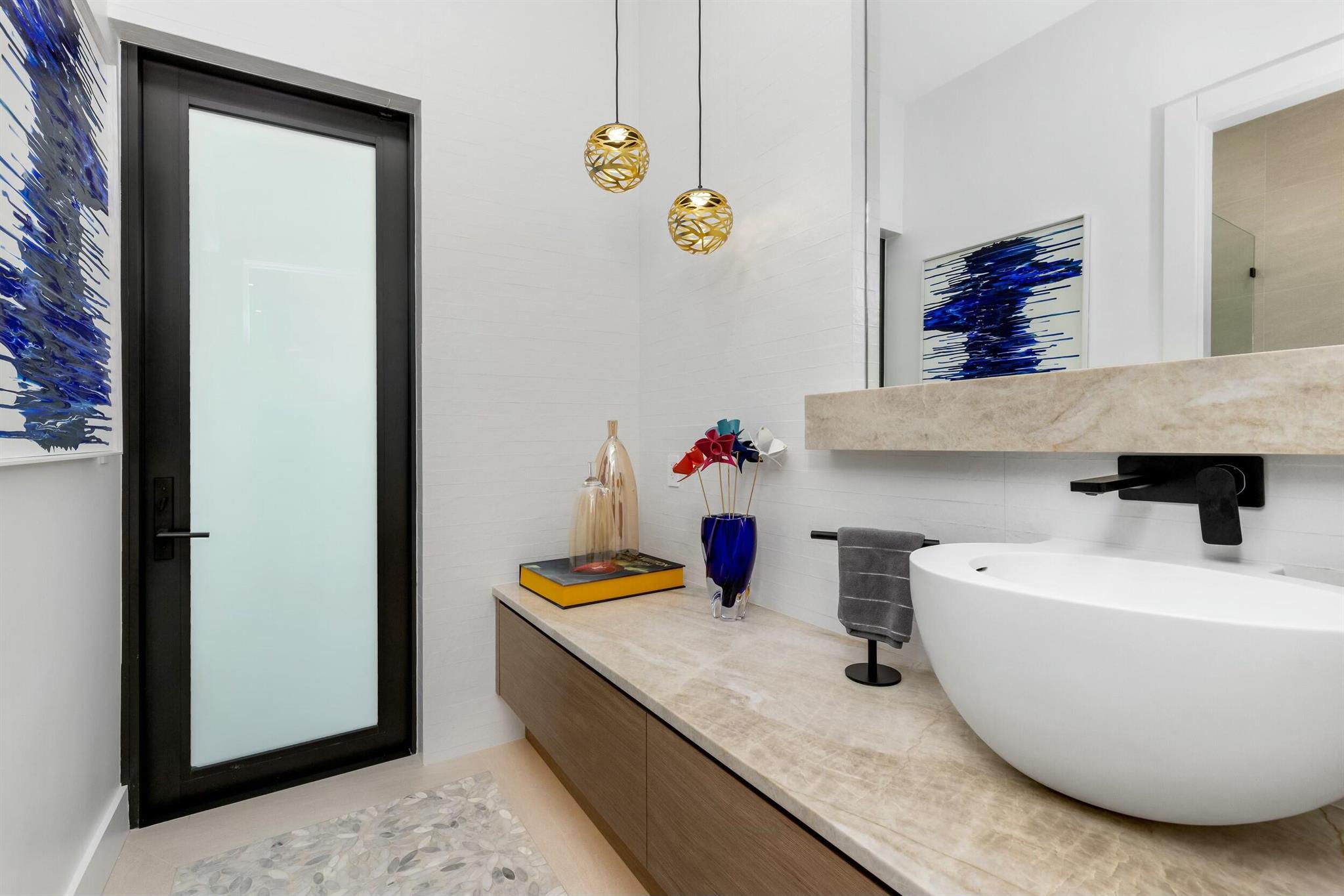 772 Glouchester Street