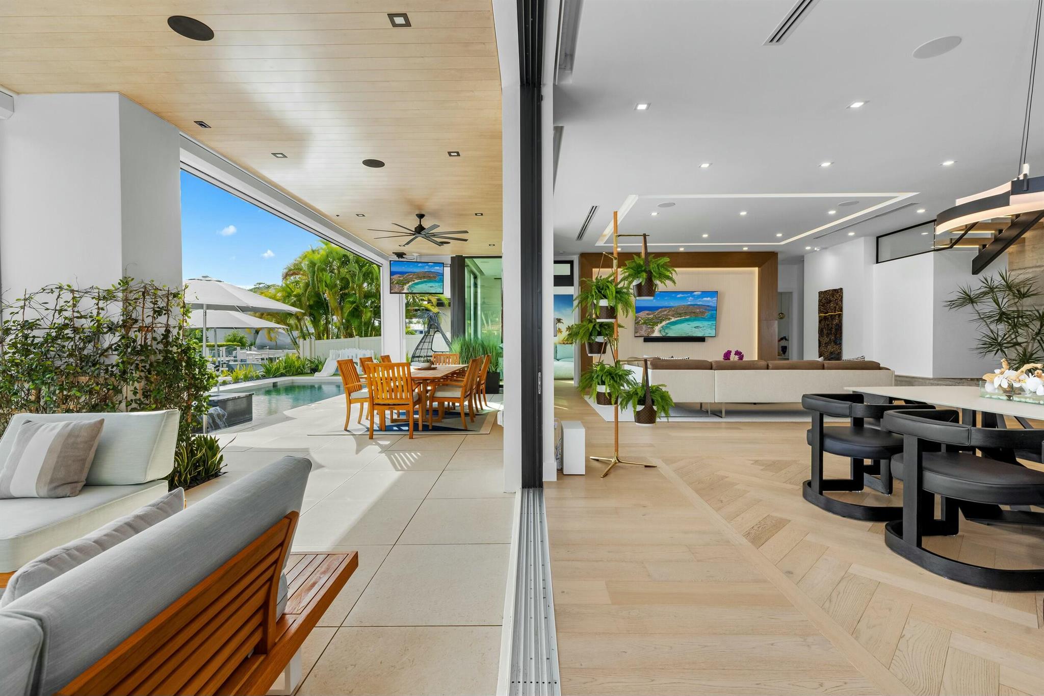 772 Glouchester Street