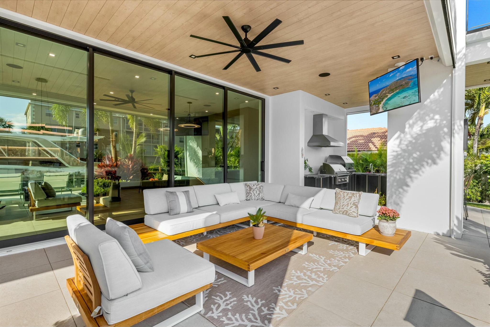 772 Glouchester Street