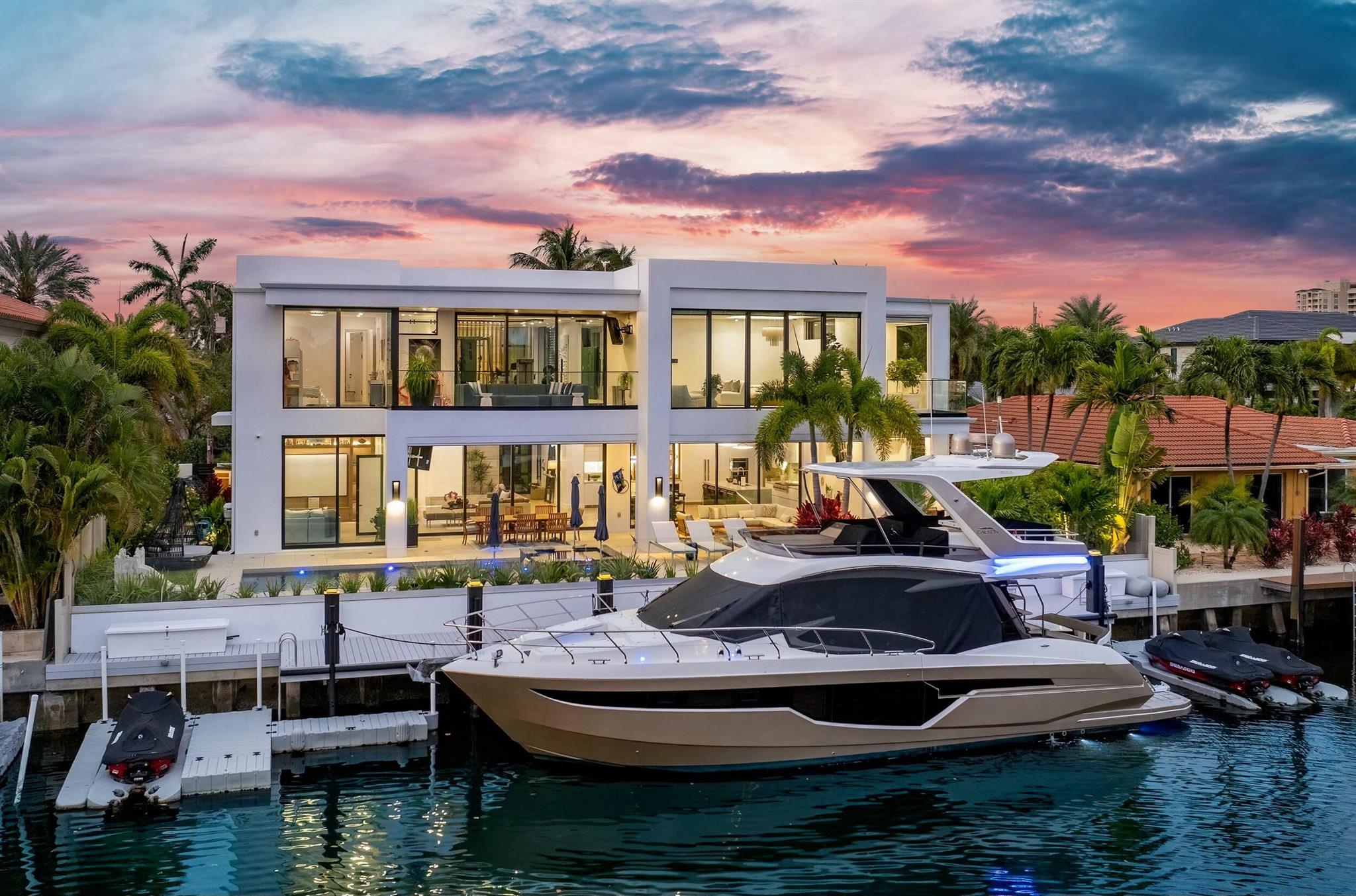 772 Glouchester Street