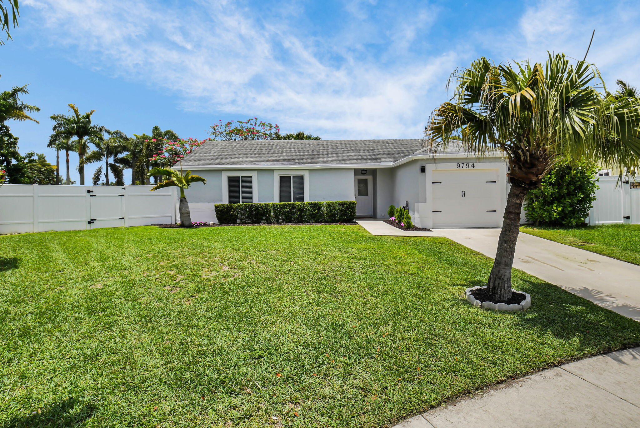 9794 Ridgecreek Road
