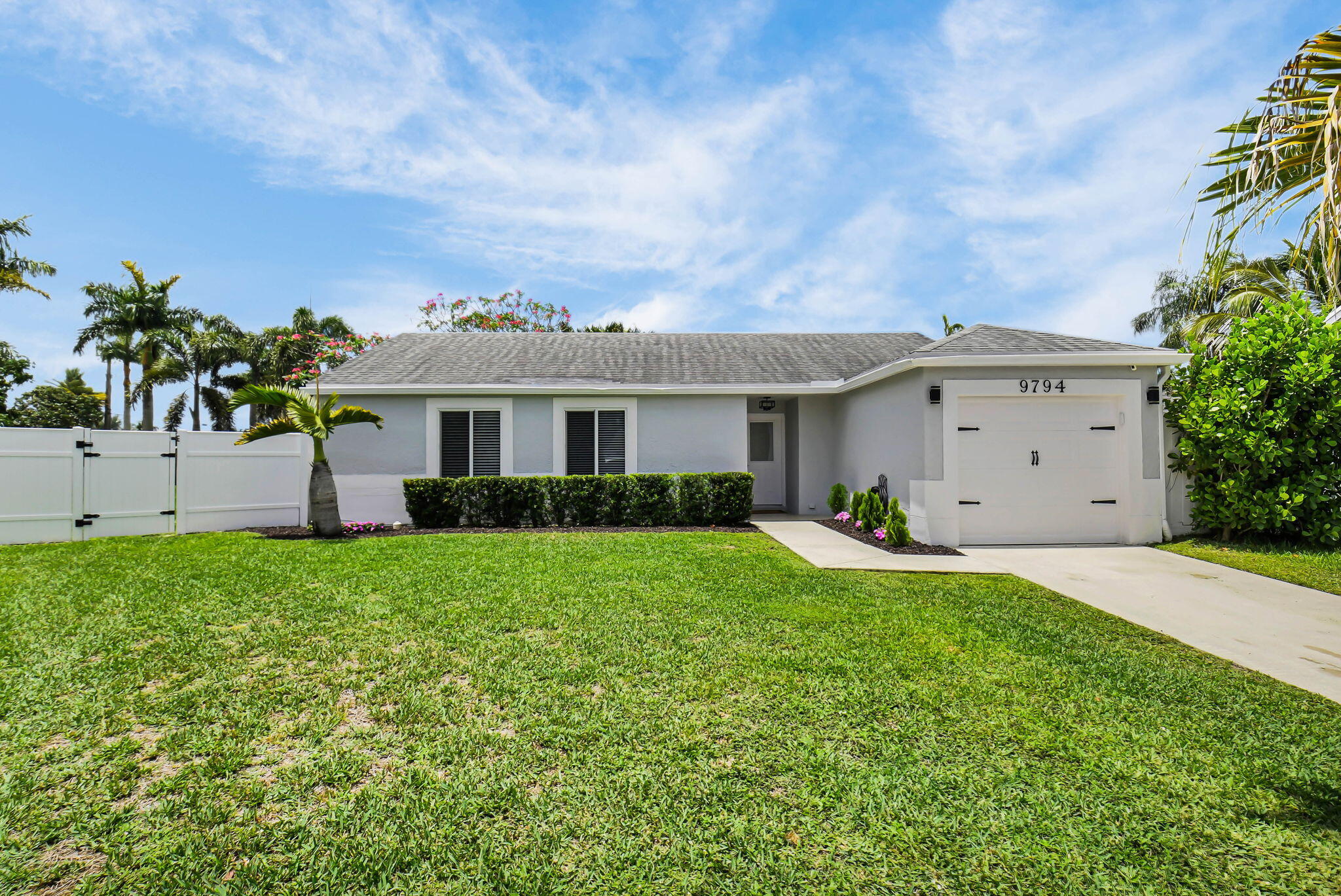 9794 Ridgecreek Road