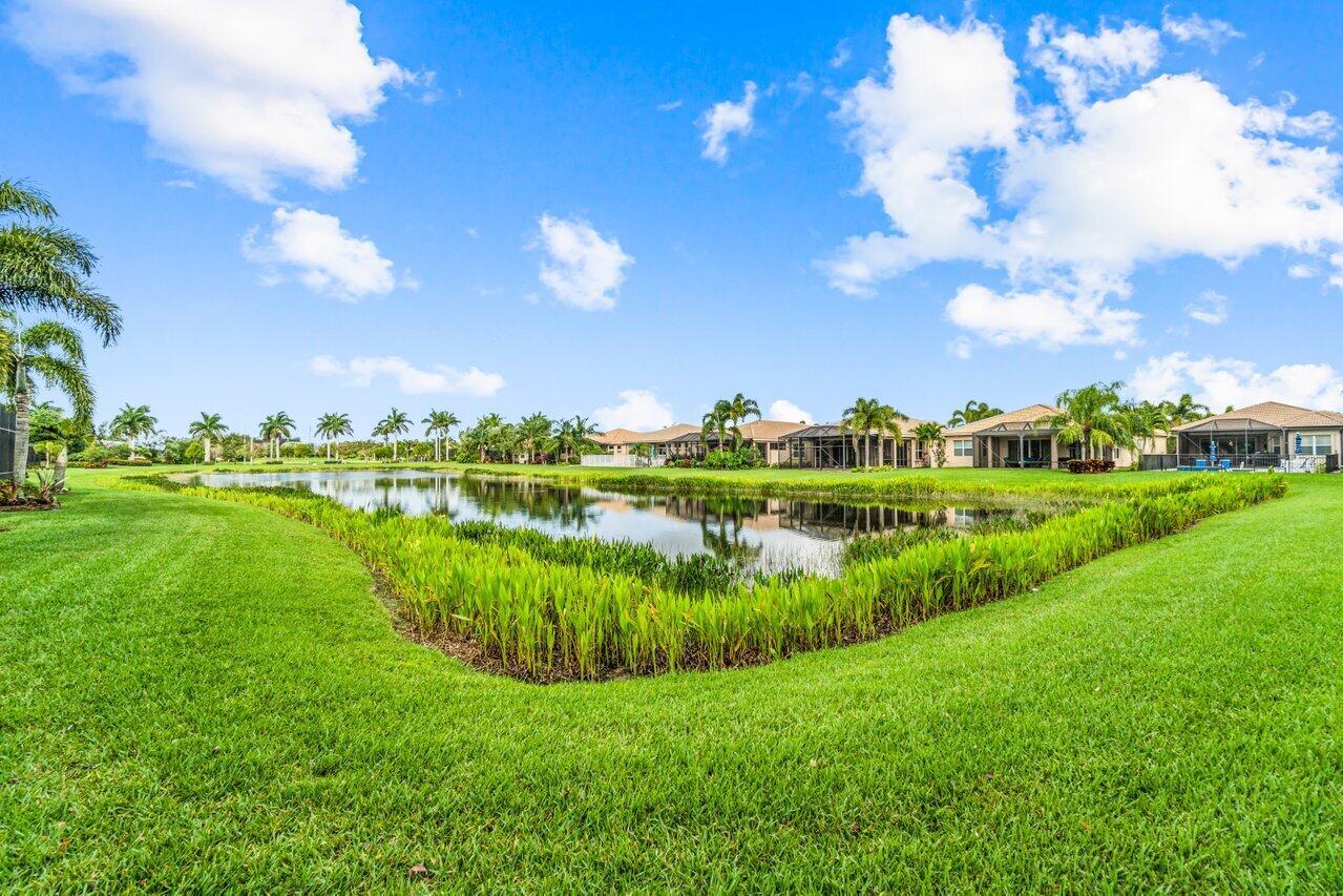 9039 Ribbons Ridge Point