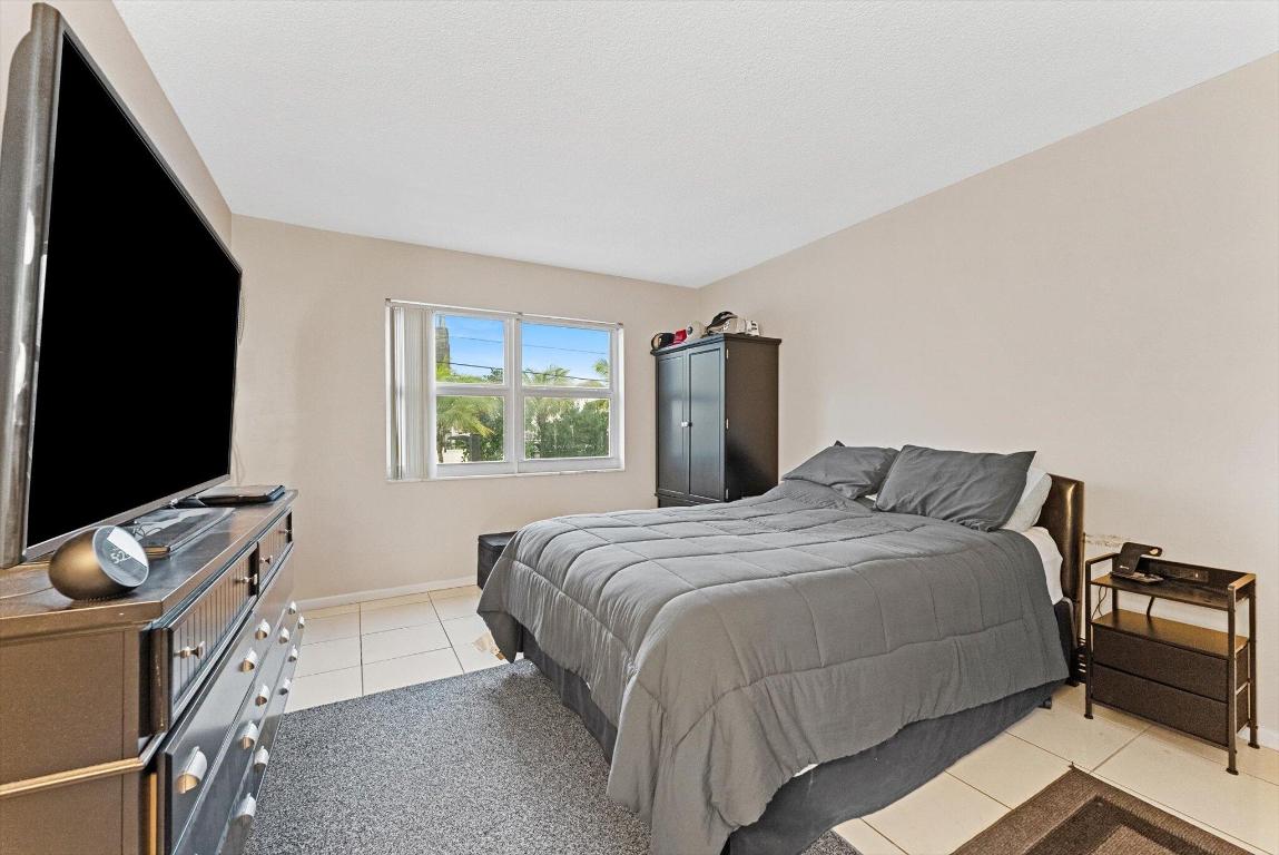 200 S Birch Road 204