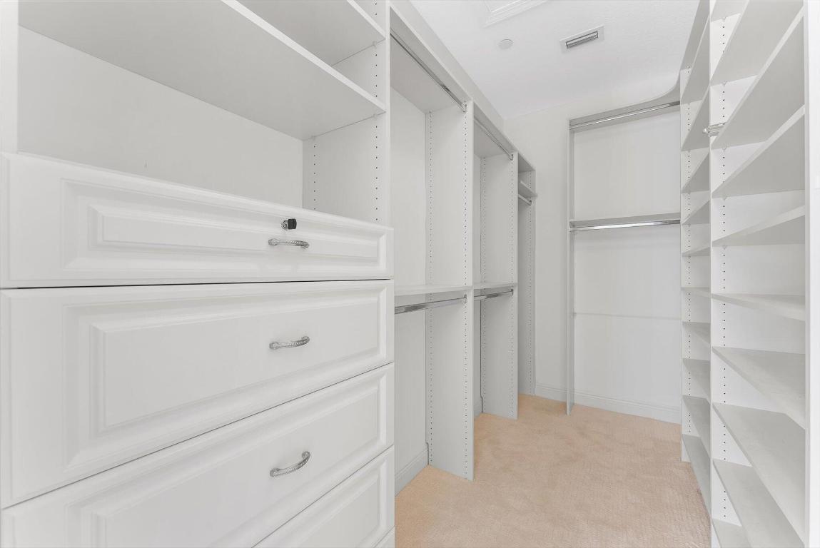 604 NE Francesca Lane