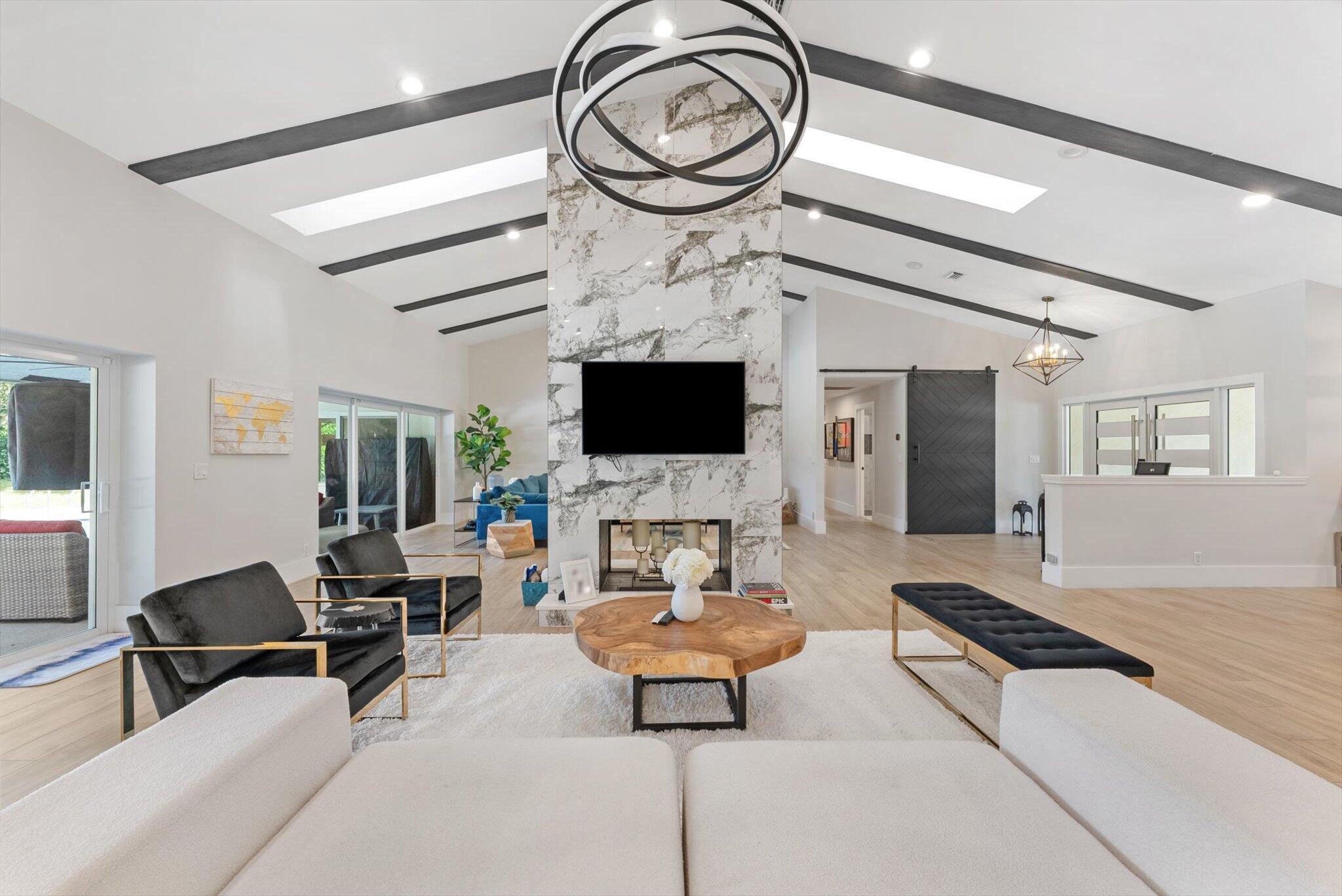 4429 Woodfield Boulevard