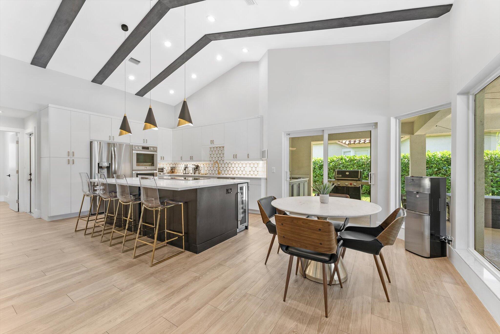 4429 Woodfield Boulevard