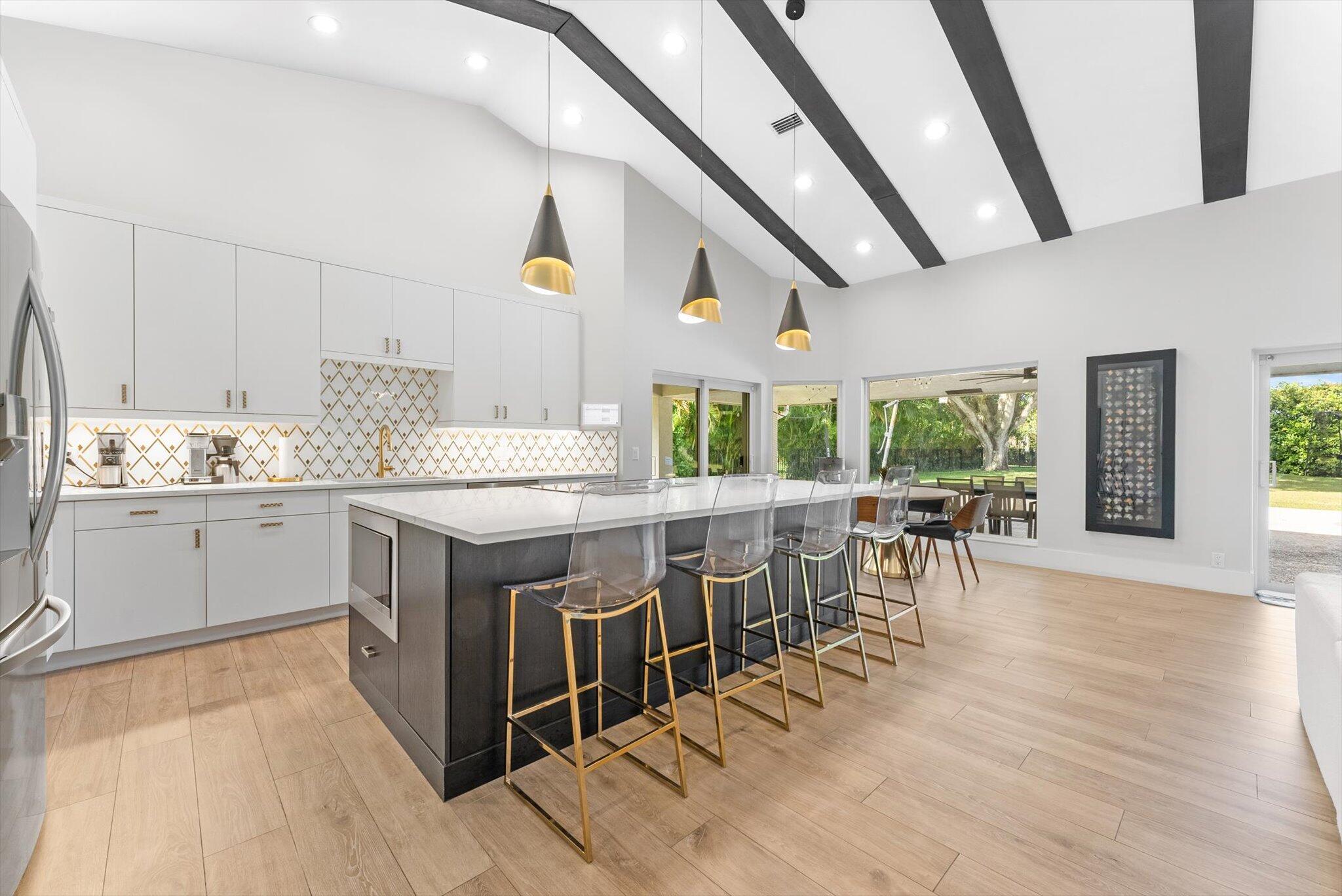 4429 Woodfield Boulevard