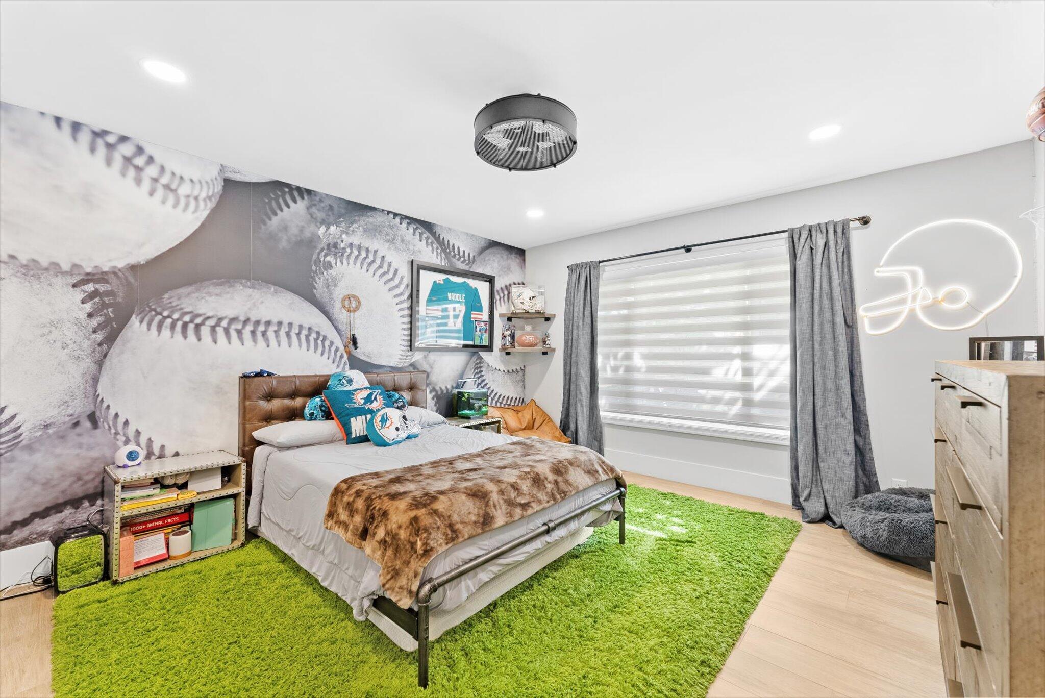 4429 Woodfield Boulevard