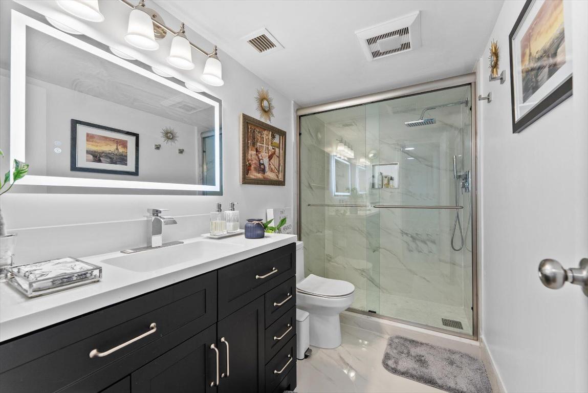 1160 N Federal Highway 221, Fort Lauderdale Unit: 221