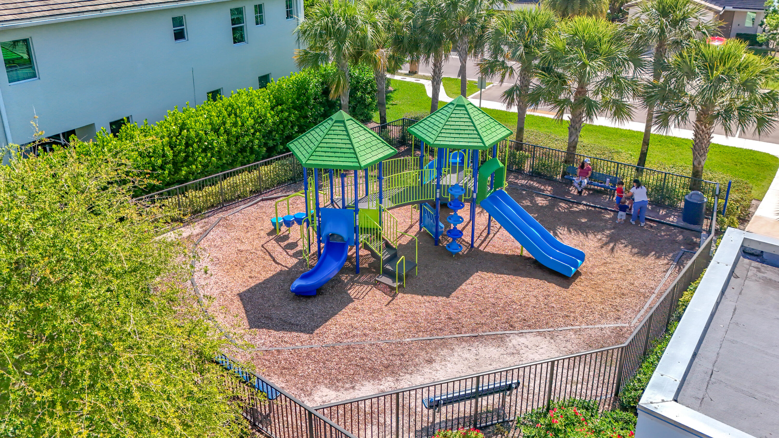 4201 Pelicano Way