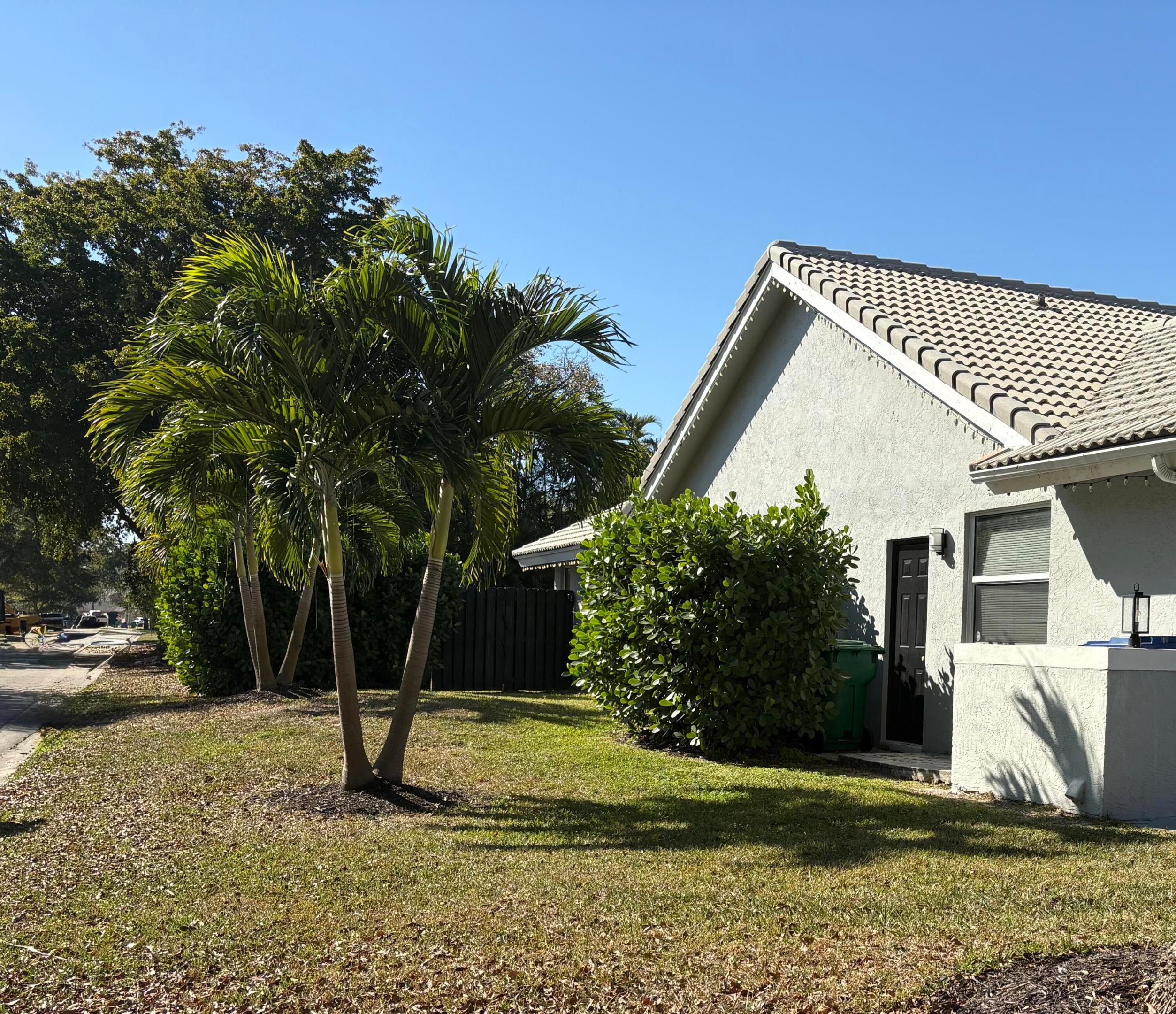 832 NW 108th Lane