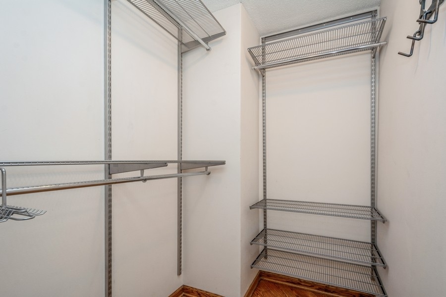 480 N McClurg Court Unit: 716