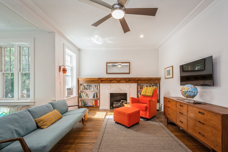 5306 N Glenwood Avenue Unit: 2A