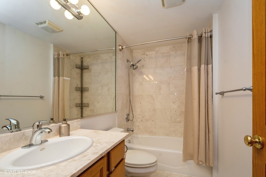 4530 N MAGNOLIA Avenue Unit: 1N