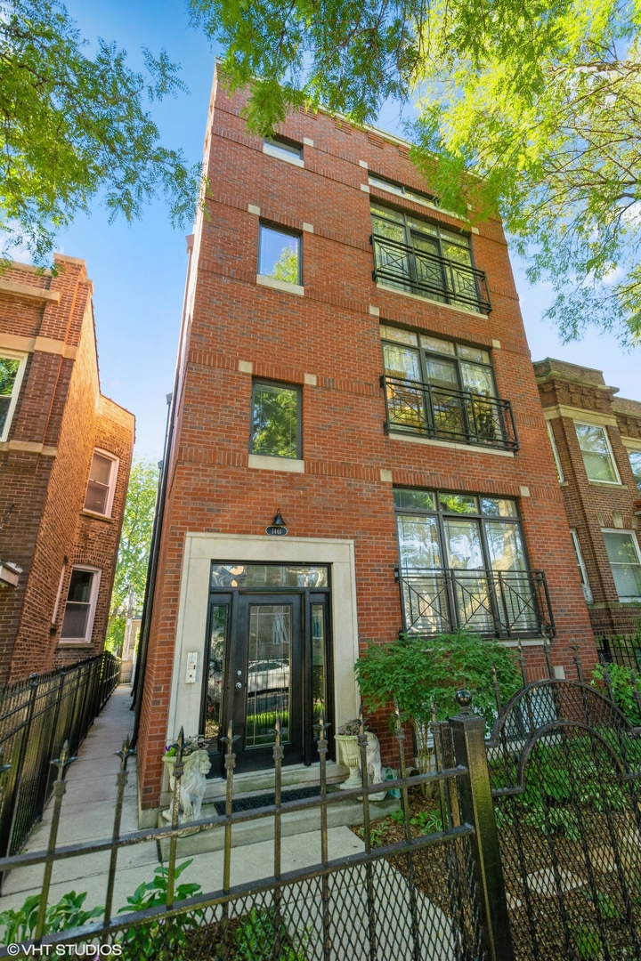 1461 W Hollywood Avenue Unit: 2