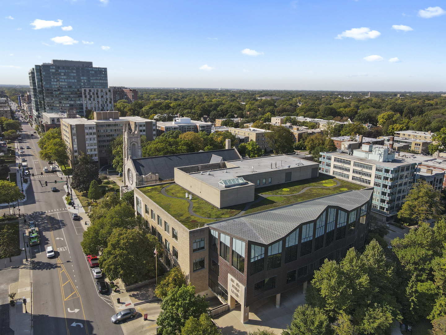 938 North Boulevard Unit: 401