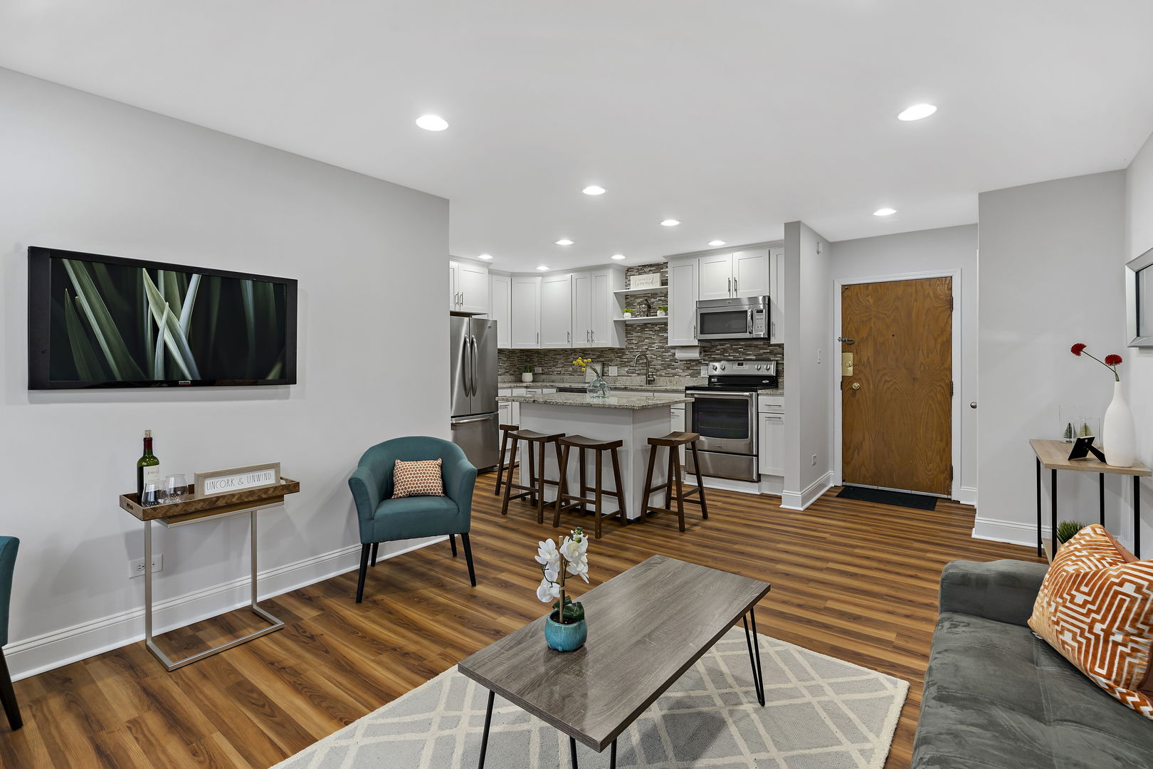 938 North Boulevard Unit: 401