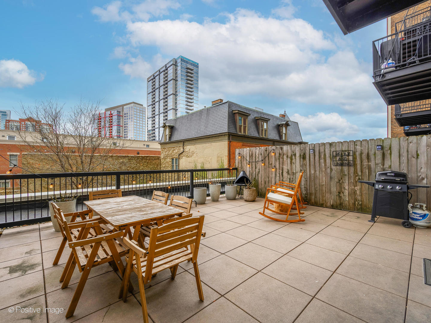 320 E 21ST Street Unit: 203