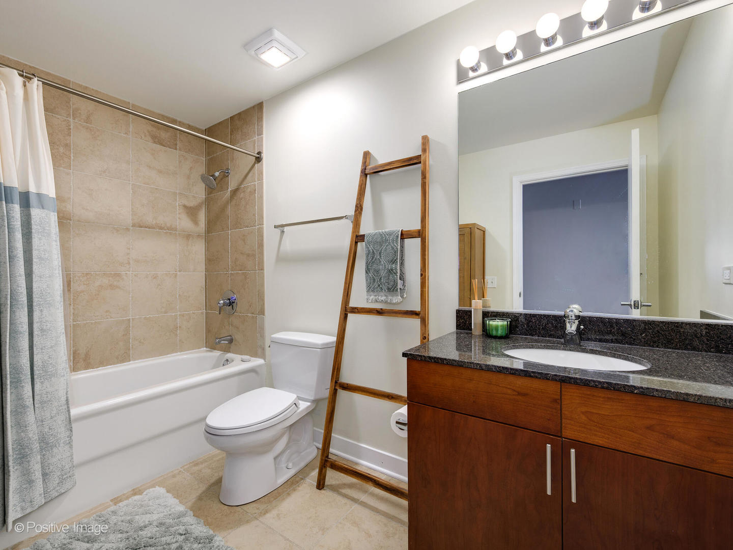 320 E 21ST Street Unit: 203