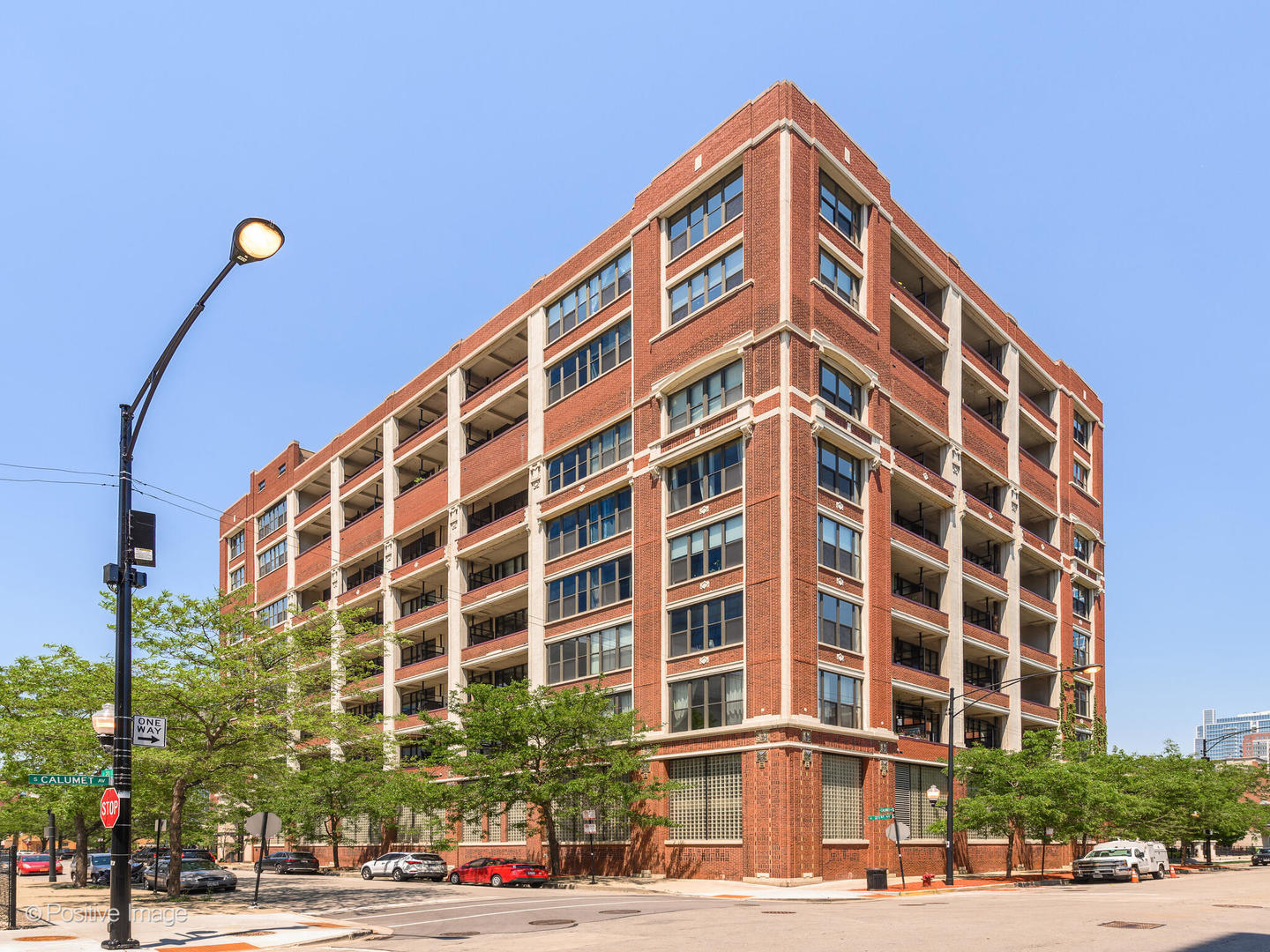 320 E 21ST Street Unit: 203