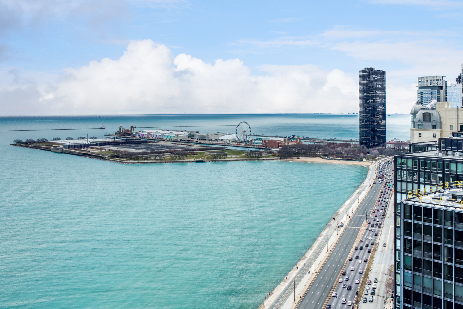 990 N Lake Shore Drive Unit: 6D