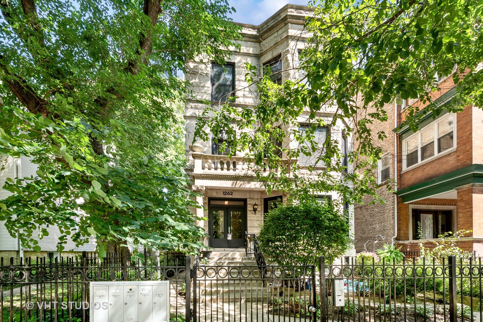 1262 W Bryn Mawr Avenue Unit: 5