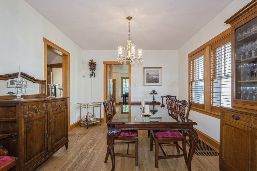 2511 W Pensacola Avenue