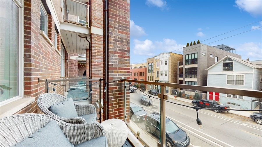 2442 N Clybourn Avenue Unit: 3S