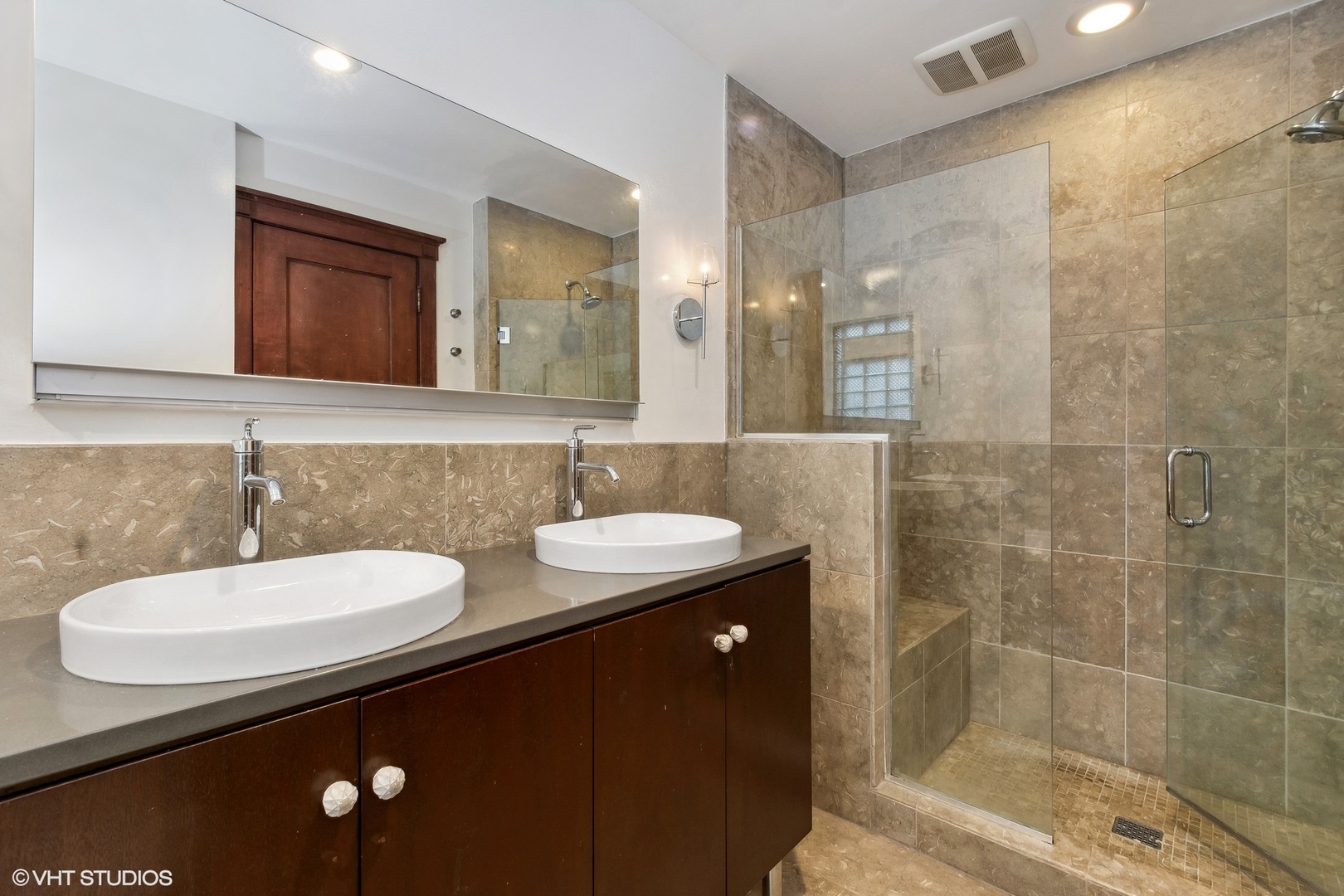 1258 W Hood Avenue Unit: 1W