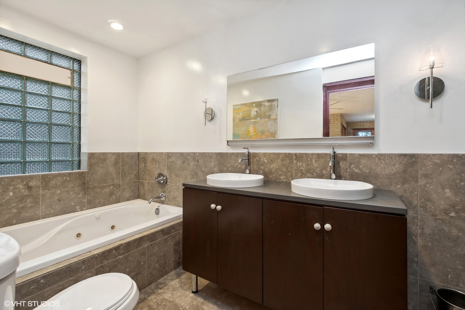 1258 W Hood Avenue Unit: 1W