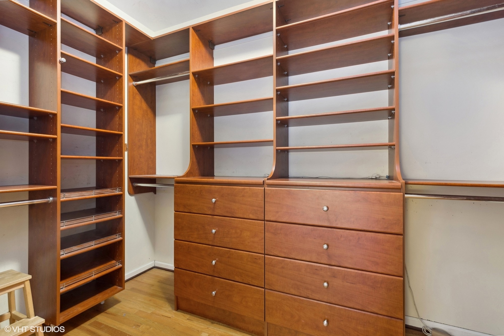 1258 W Hood Avenue Unit: 1W