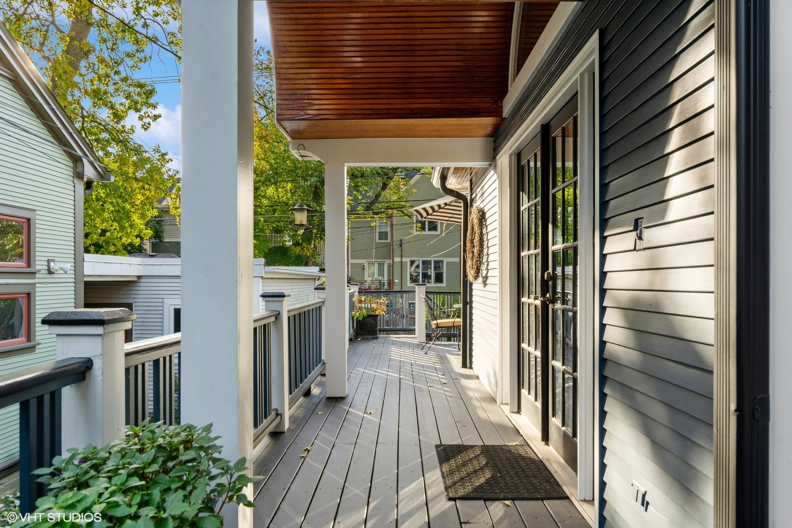 5414 N Lakewood Avenue