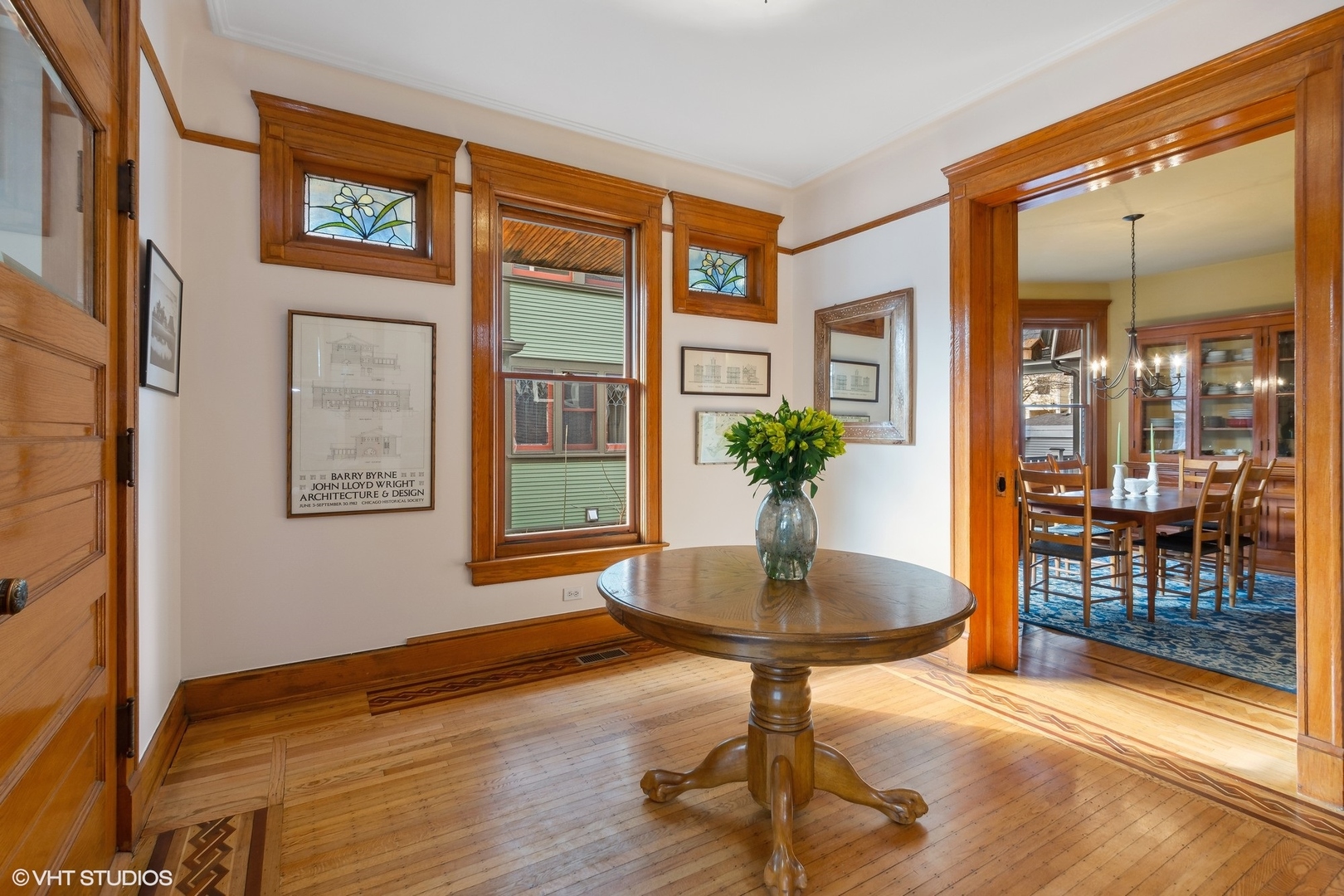 5414 N Lakewood Avenue