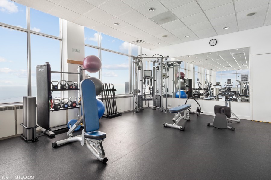 1000 N Lake Shore Plaza Unit: 33C