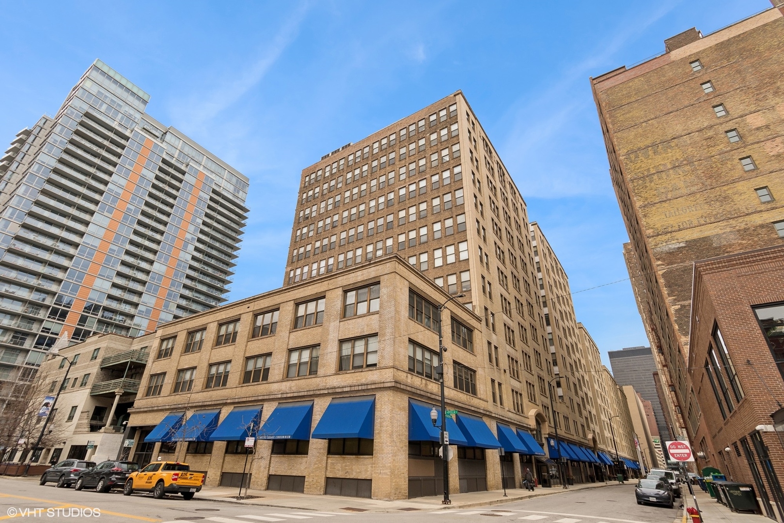 780 S FEDERAL Street Unit: 208