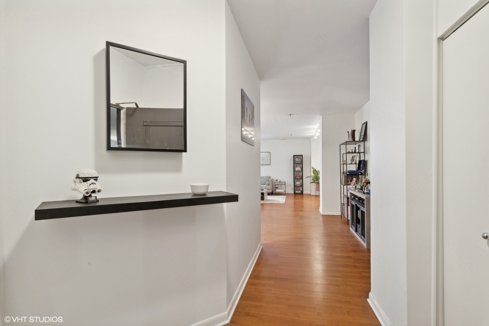 780 S FEDERAL Street Unit: 208