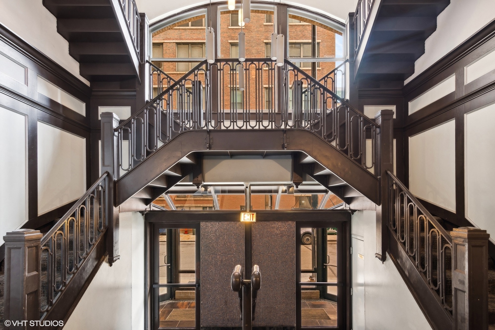 780 S FEDERAL Street Unit: 208