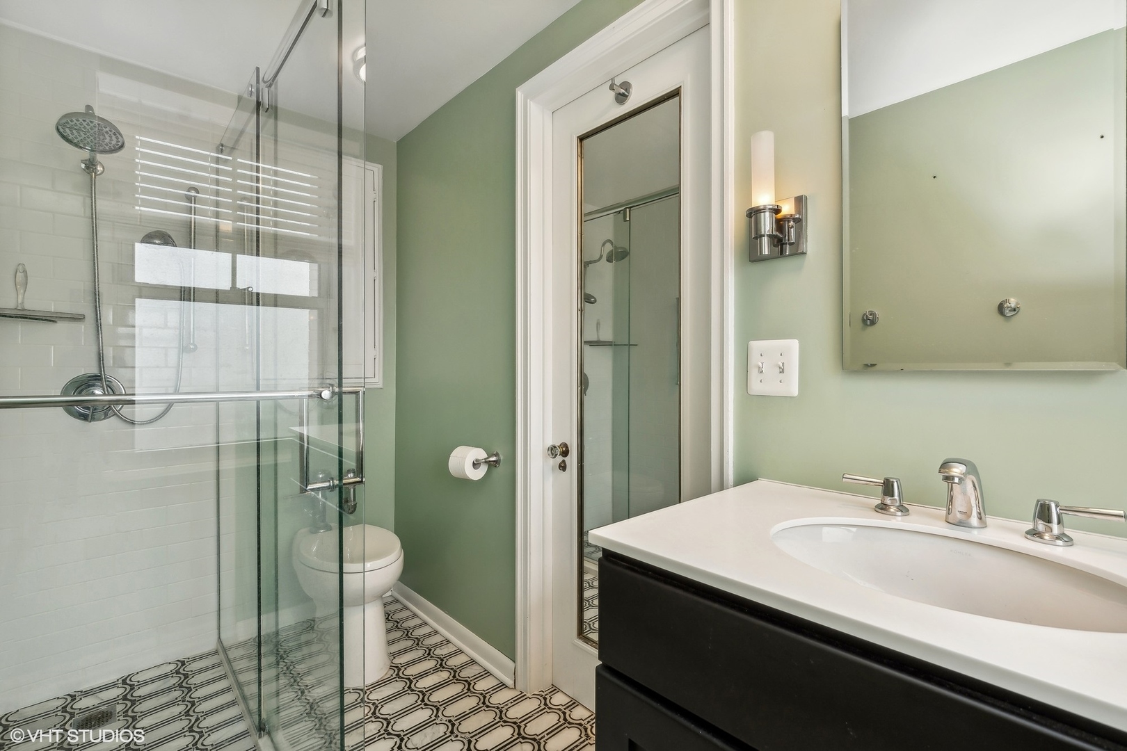 5555 N Sheridan Road Unit: 605