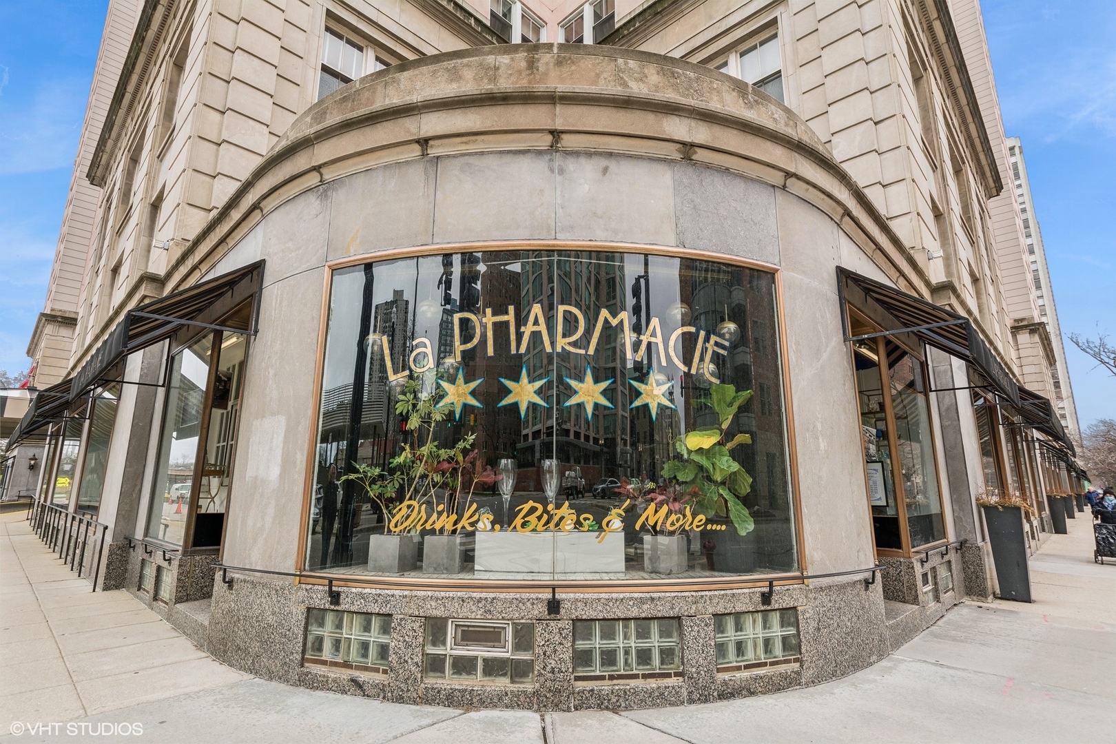 5555 N Sheridan Road Unit: 605