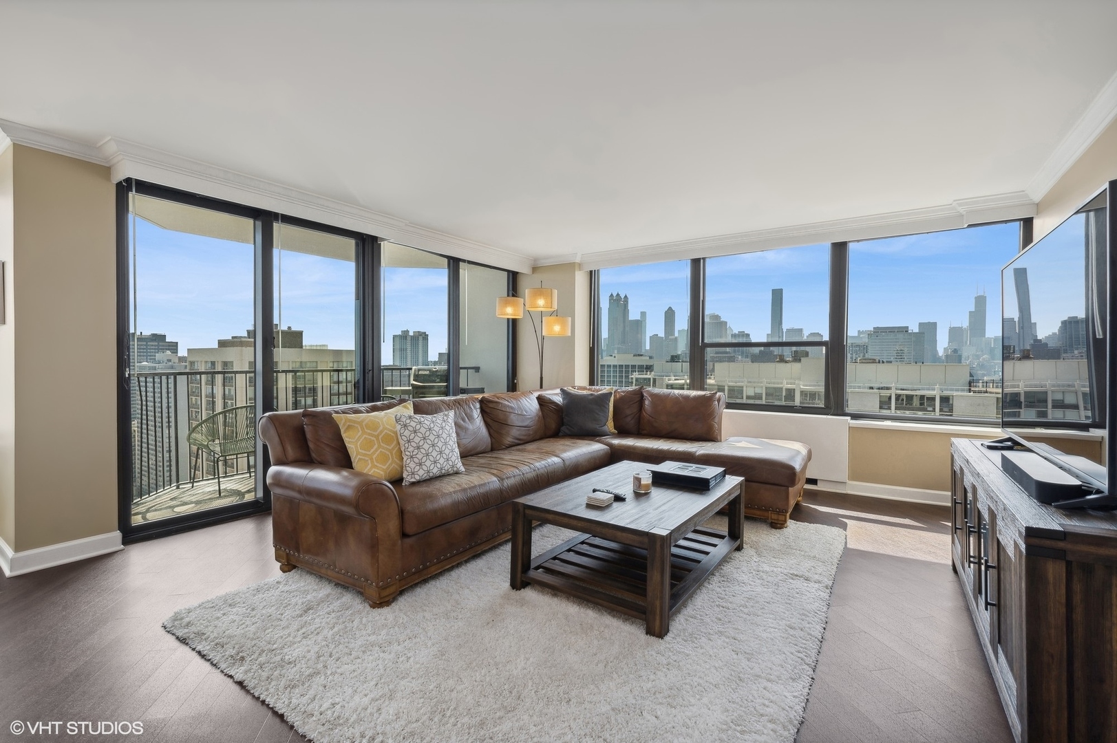1560 N Sandburg Terrace Unit: 3202